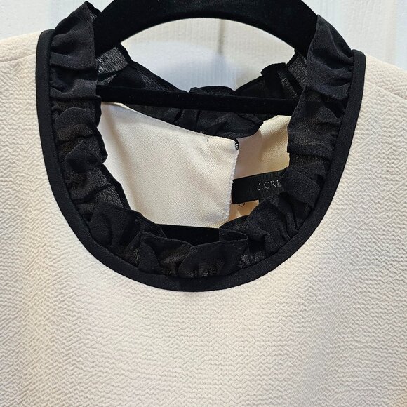 J.Crew Cream Sleeveless Dress with Black Ruffle Trim Size 2 - Picture 2 of 5
